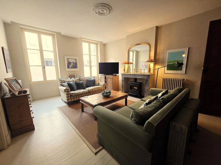 Image No.5-5 Bed House for sale