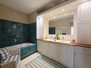 56c68209f0cff2848ba85c9726a7d994726f0bdaf5400