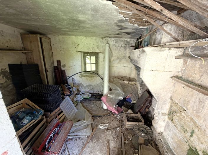 Image No.12-3 Bed House for sale