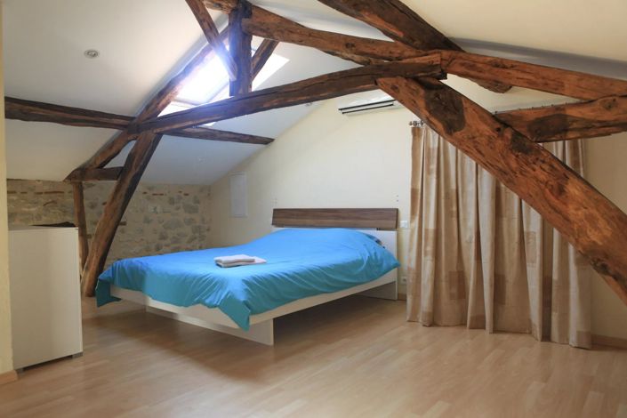 Image No.11-6 Bed House for sale