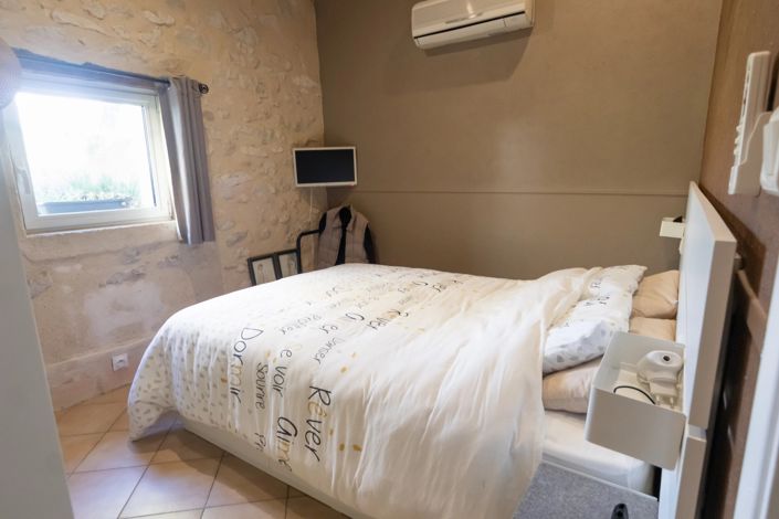 Image No.15-6 Bed House for sale