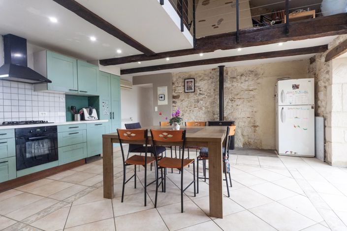 Image No.3-6 Bed House for sale