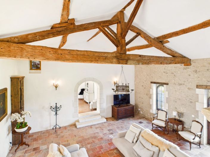 Image No.13-4 Bed House for sale