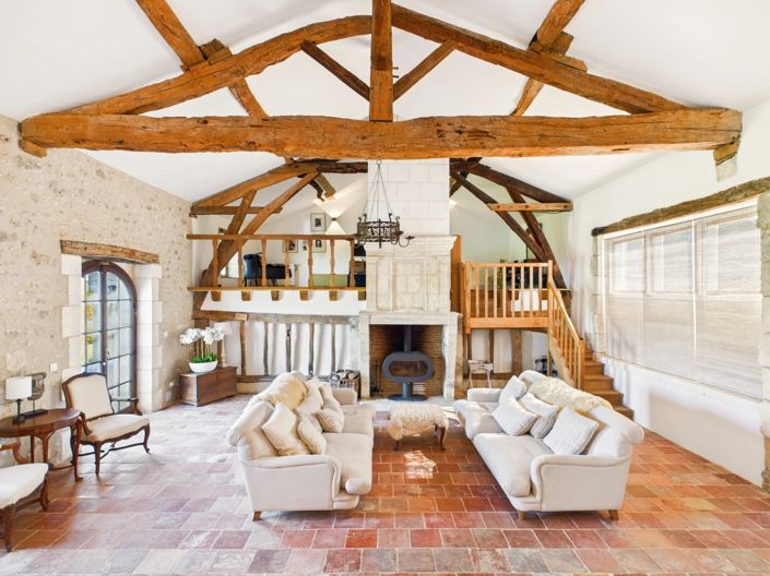 Image No.3-4 Bed House for sale