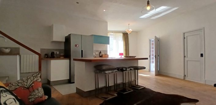 Image No.15-4 Bed House for sale