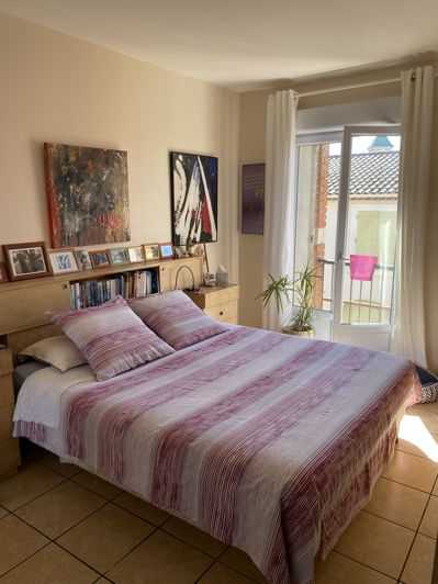 Image No.15-6 Bed House for sale