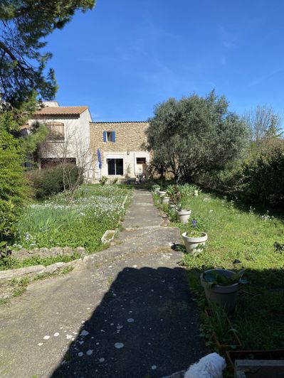 Image No.4-6 Bed House for sale