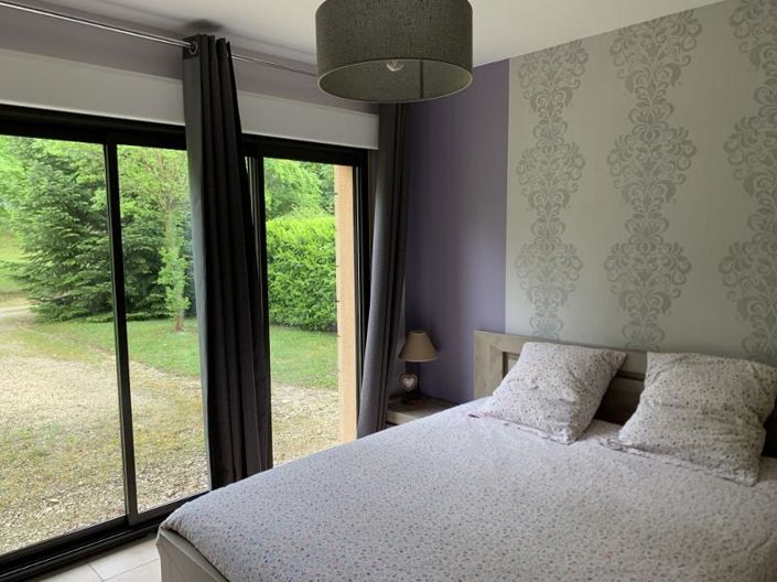 Image No.8-4 Bed House for sale