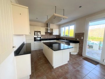 ed997c2358add9056e84942efa942e1d220f01696d403