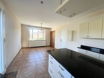 e7cce6c632e89f6c6aee48f9295846c39af8079659403