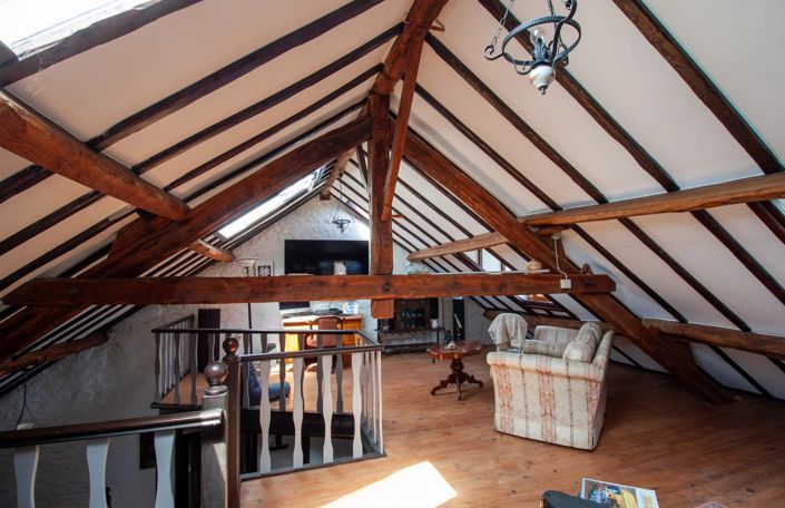 Image No.10-4 Bed House for sale