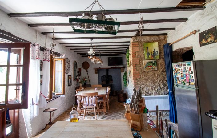 Image No.3-4 Bed House for sale