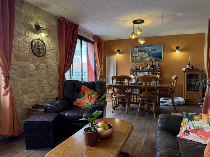 Image No.5-5 Bed House for sale