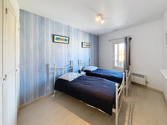 Image No.12-4 Bed Village House for sale