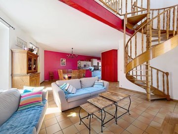 3ac425c116f44b2de23b8ff30501e1817f83f03a77334