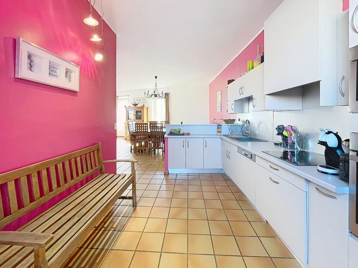 Image No.4-4 Bed Village House for sale