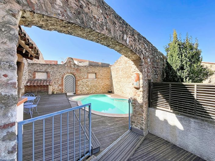 Image No.7-4 Bed Village House for sale