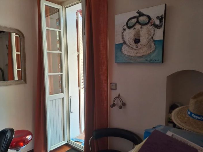 Image No.11-4 Bed House for sale