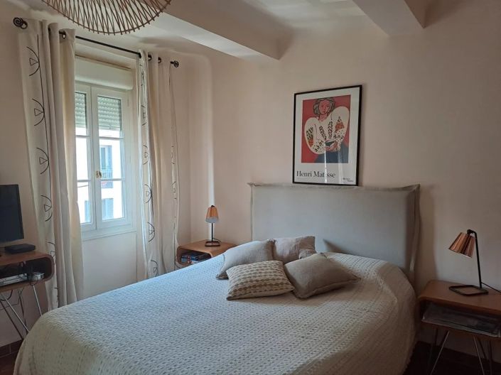 Image No.14-4 Bed House for sale