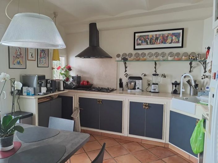 Image No.4-4 Bed House for sale