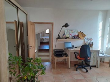 80715e50bd3b0494927fdbb7f297c9fa4e323dbf46192