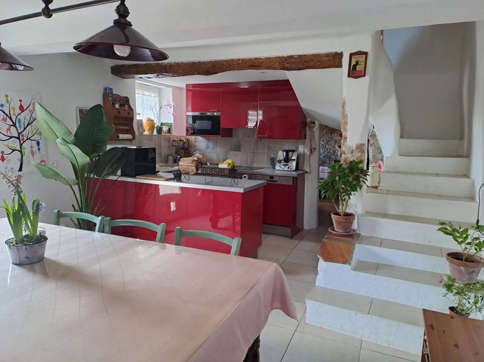 Image No.6-6 Bed House for sale