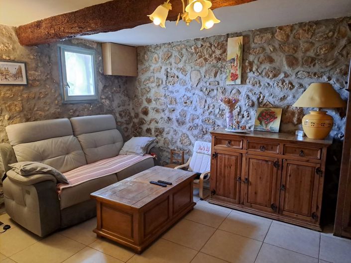 Image No.8-6 Bed House for sale