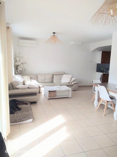 Image No.5-3 Bed House for sale