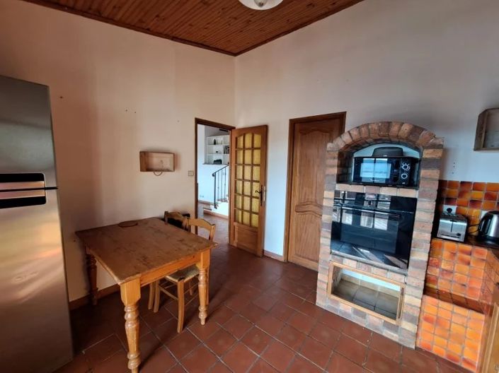 Image No.10-10 Bed House for sale