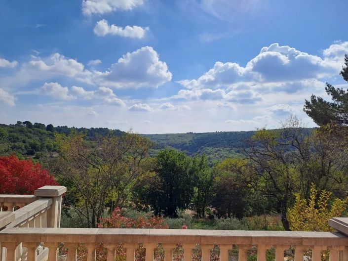 Image No.4-10 Bed House for sale