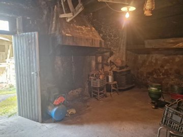 d976cd03401742290f27173e42a90426c9917a41f4400