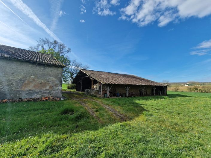 Image No.9-2 Bed House for sale