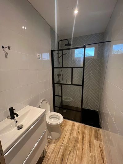 Image No.10-3 Bed House for sale