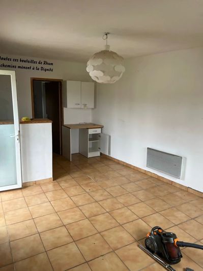 Image No.12-3 Bed House for sale