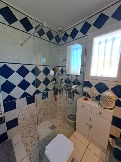 Image No.11-4 Bed House for sale