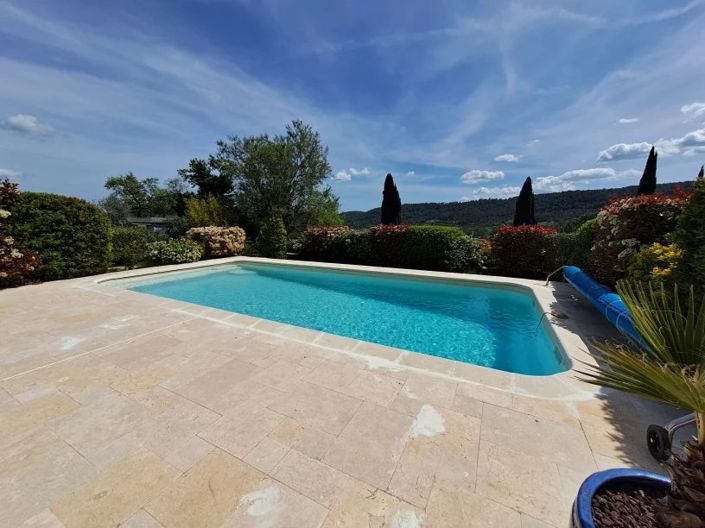 Image No.2-4 Bed House for sale