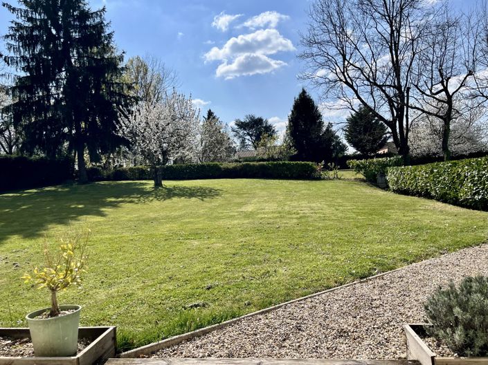 Image No.12-Maison de village de 3 chambres à vendre à Agnac