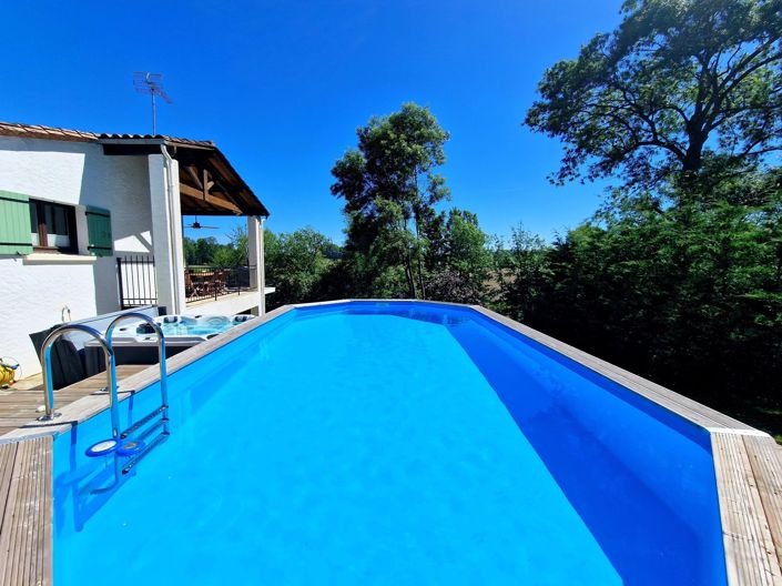 Image No.2-Maison de village de 3 chambres à vendre à Agnac