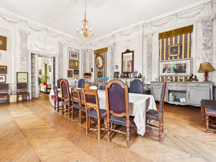 Image No.3-6 Bed House for sale
