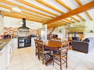 5a37210a3e21470b8b555110688280a4502e2640dd200