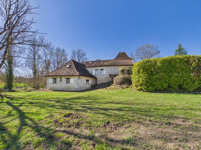 Image No.14-8 Bed House for sale