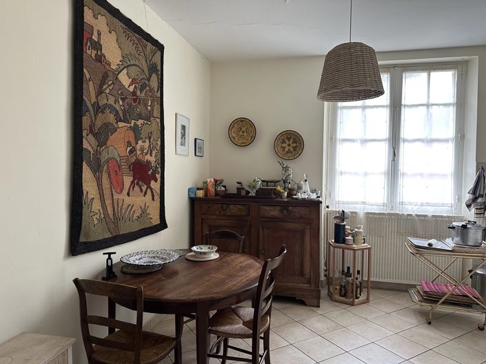Image No.15-4 Bed House for sale