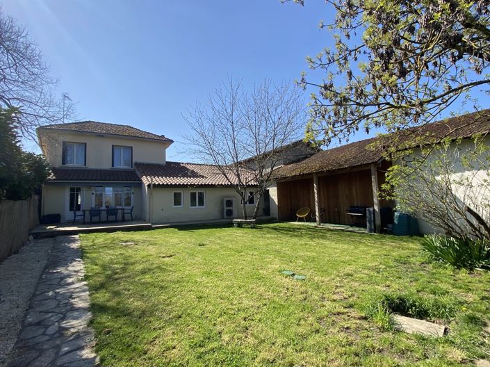 Image No.2-Maison de village de 3 chambres à vendre à Cavarc