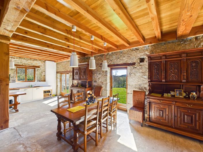 Image No.3-4 Bed House for sale