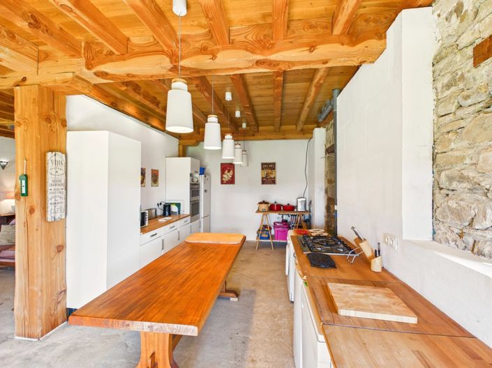 Image No.6-4 Bed House for sale