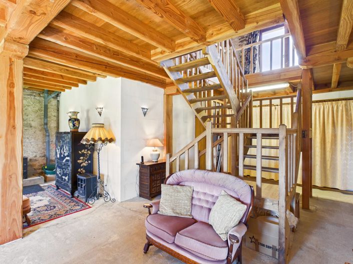 Image No.9-4 Bed House for sale