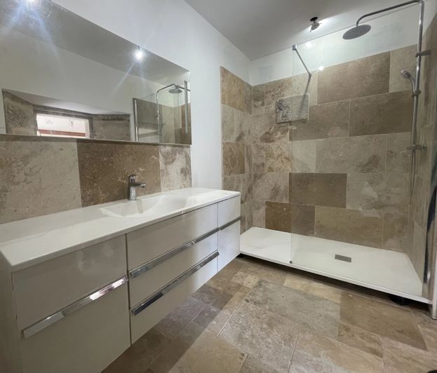 Image No.10-3 Bed Village House for sale