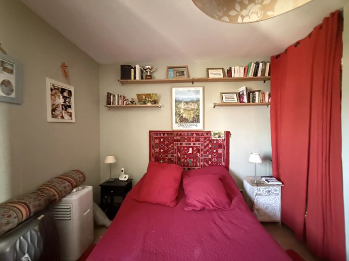 Image No.12-4 Bed House for sale