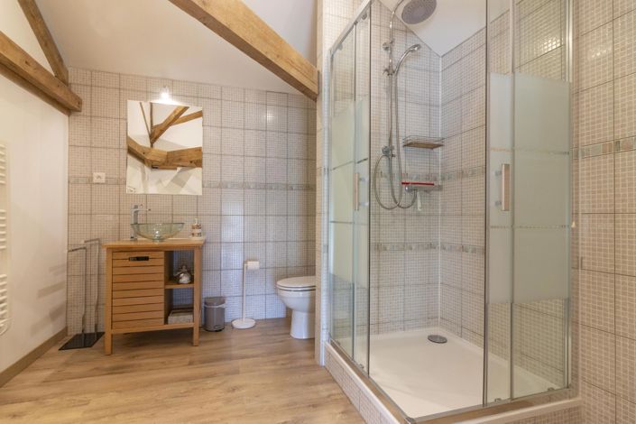 Image No.13-8 Bed House for sale