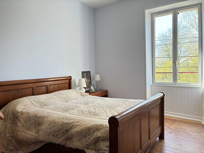 Image No.10-3 Bed Village House for sale